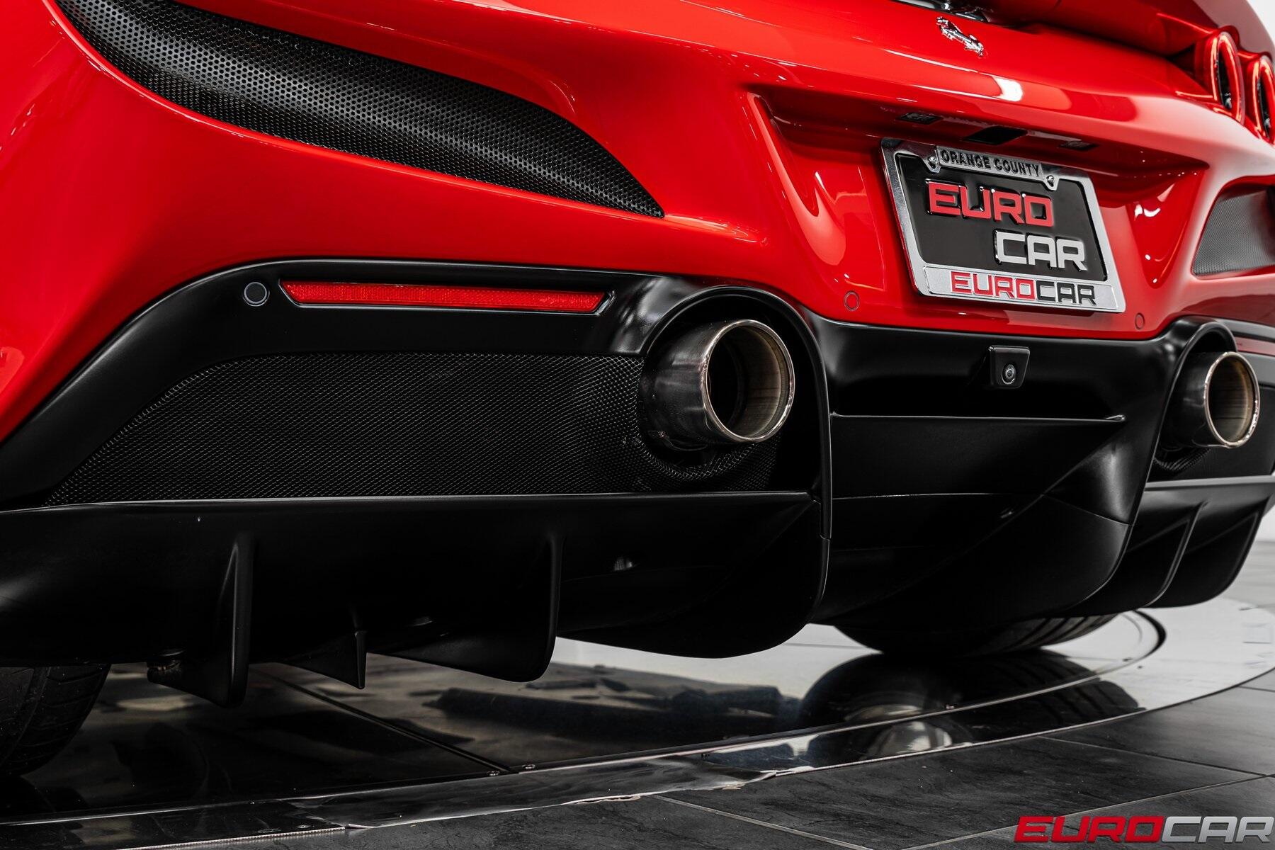 Used 2022 Ferrari F8 Spider *CARBON FIBER LED STEERING WHEEL * DAYTONA SEATS*Image 27