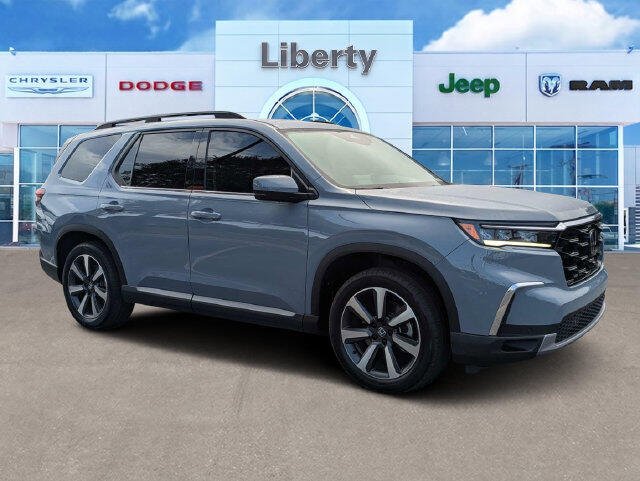2025 Honda Pilot Touring
