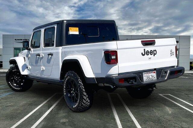 2025 Jeep Gladiator Willys - Photo 10