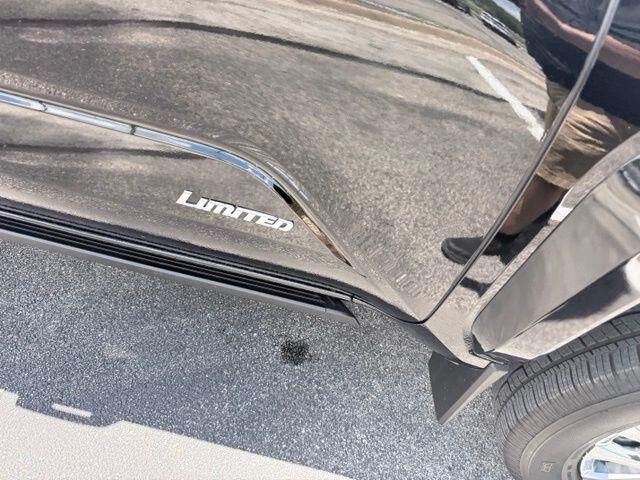 2025 Toyota Tacoma Limited - Photo 15