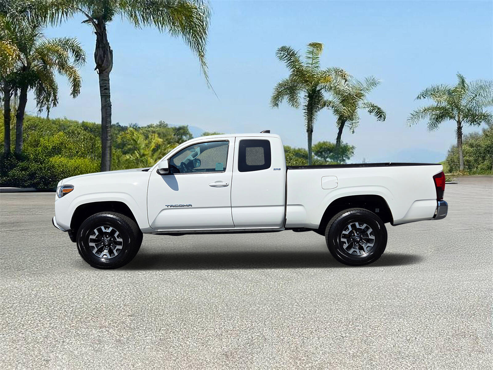 Used 2021 Toyota Tacoma SR5 with VIN 3TYRX5GN1MT008987 for sale in Downey, CA