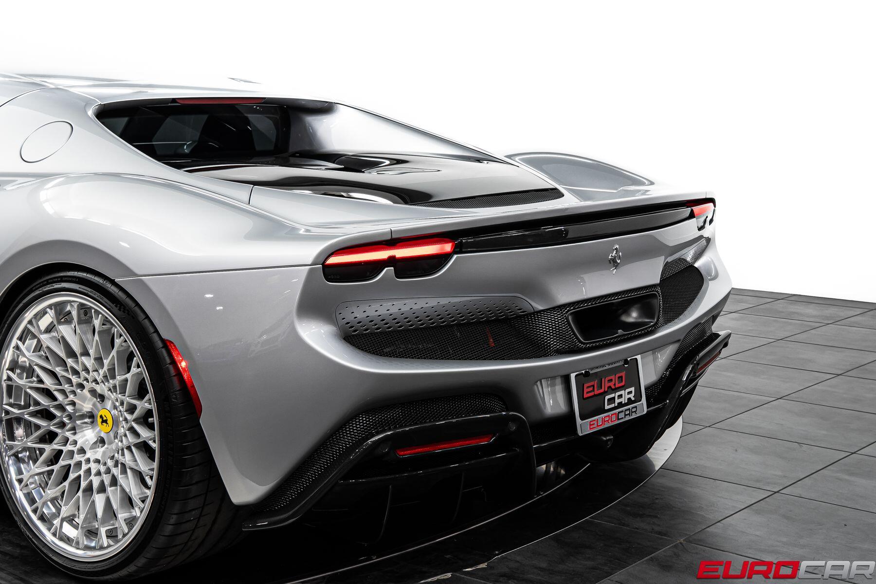 2022 Ferrari 296 GTB *EXTENDED FIORANO PACKAGE * CARBON RACING SEATS*Image 21