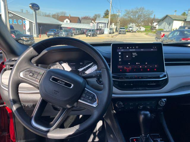 2025 Jeep Compass Limited - Photo 15