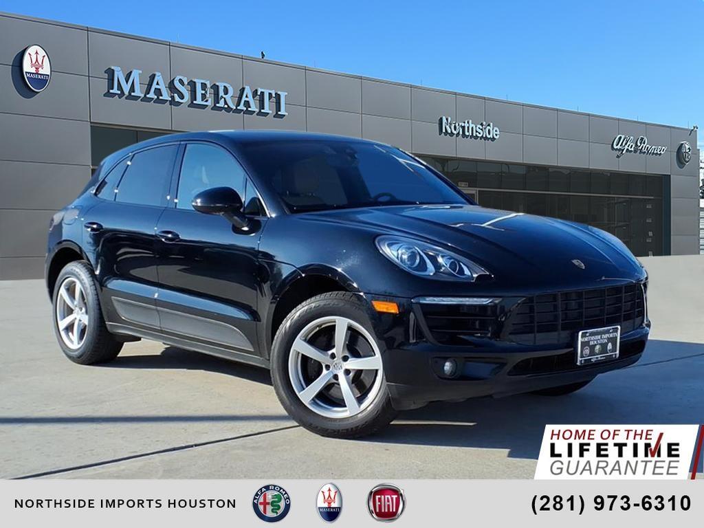 2017 Porsche Macan Base