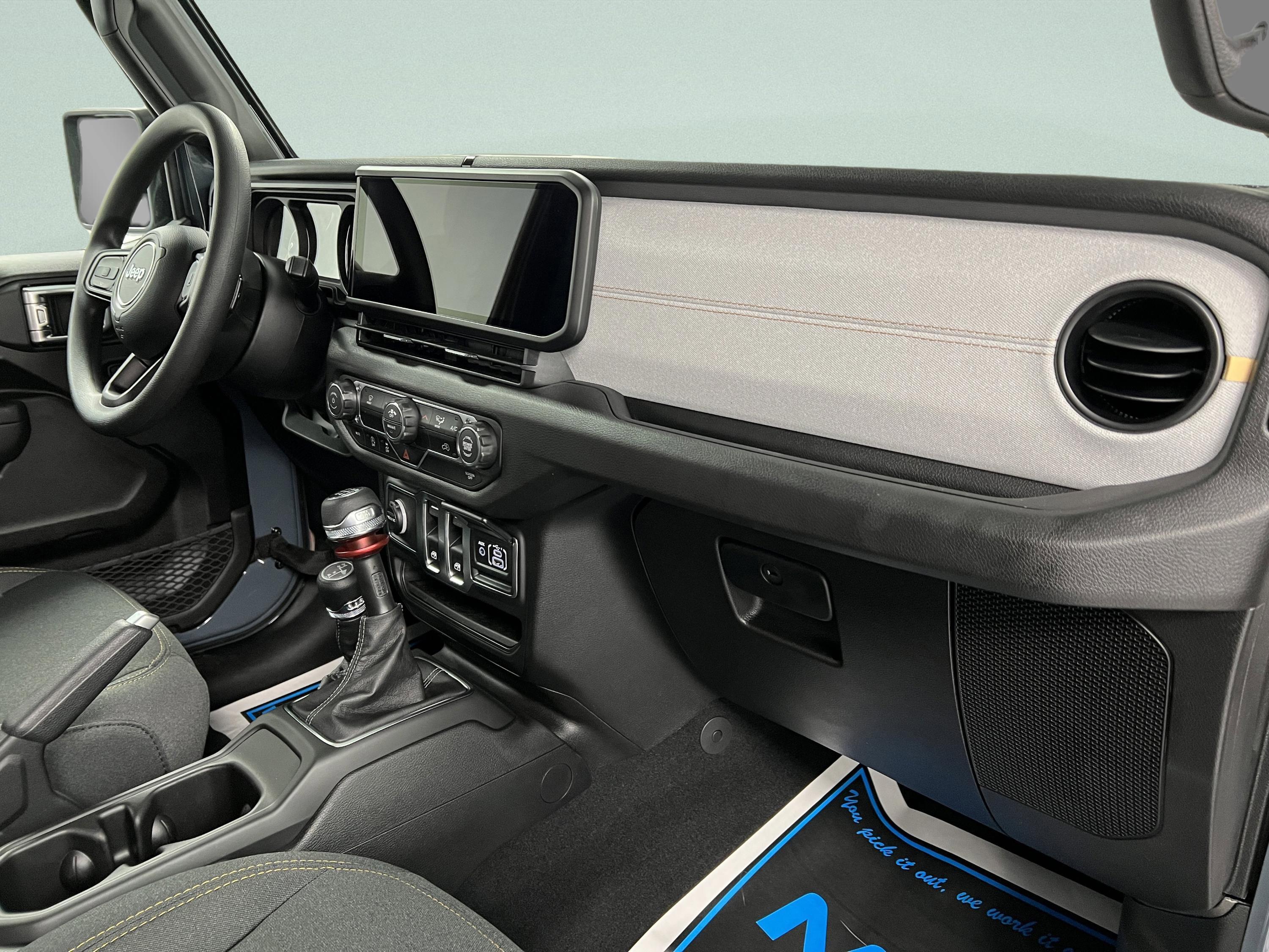 2026 Jeep Wrangler 2-Door Sport - Photo 31