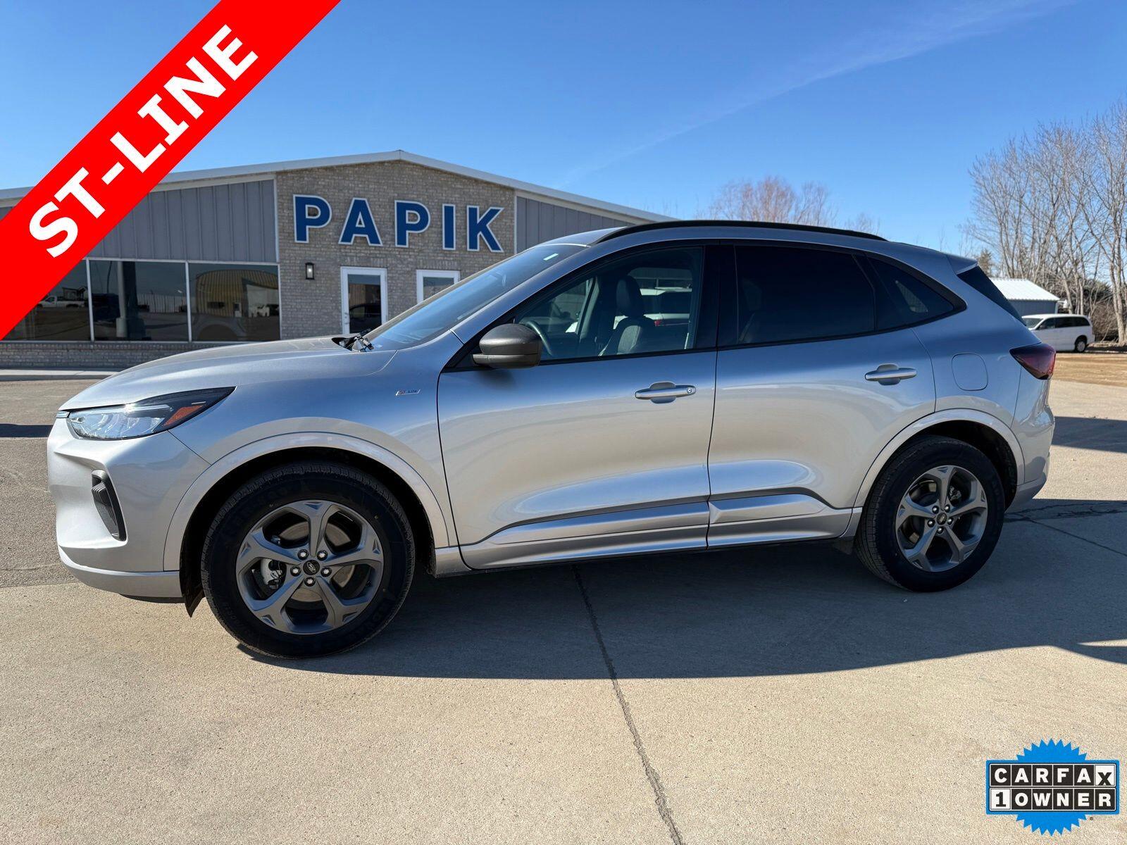 Used 2024 Ford Escape ST-Line with VIN 1FMCU9MN9RUA84428 for sale in Luverne, Minnesota