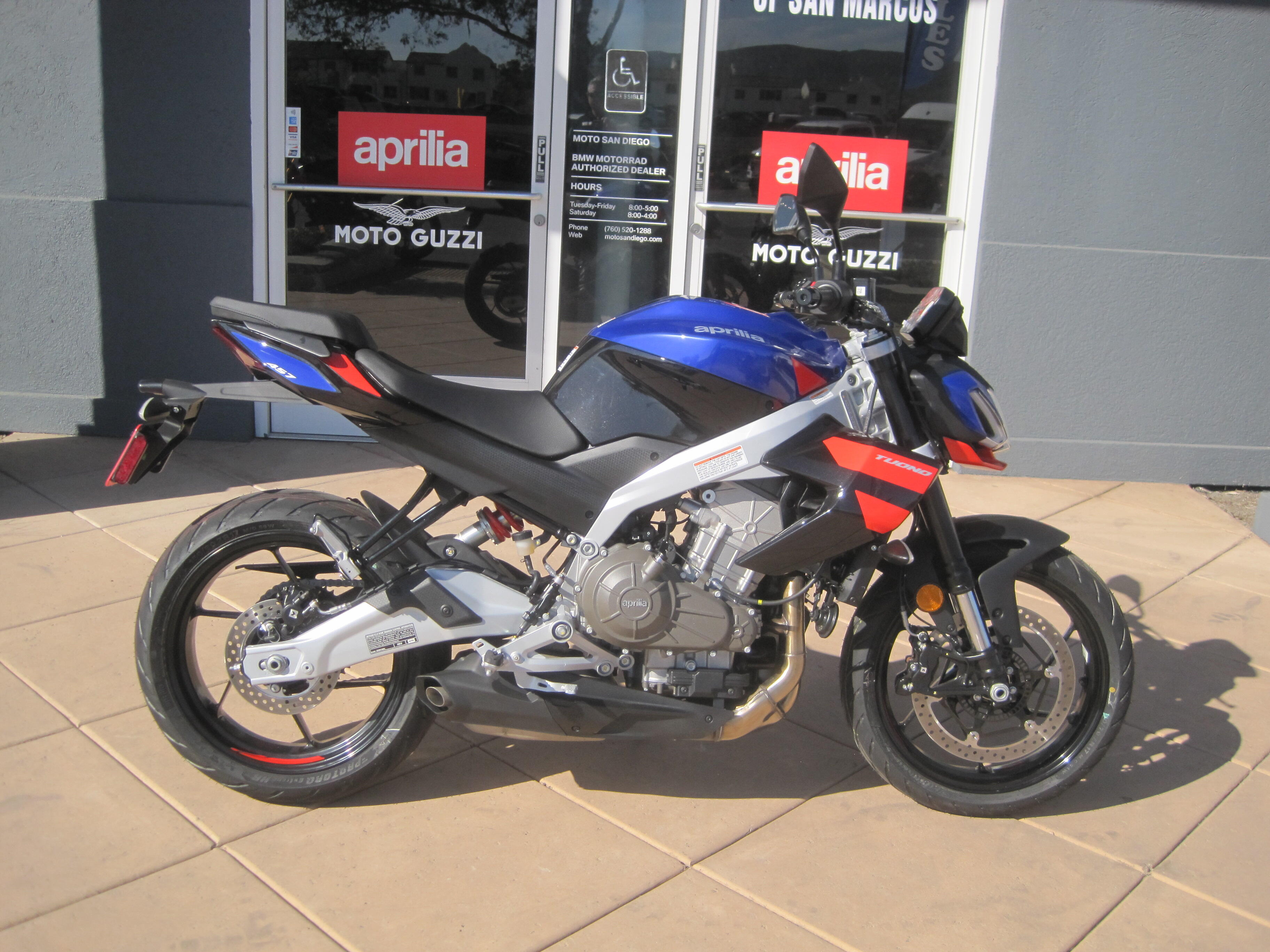 2026 Aprilia Tuono 457