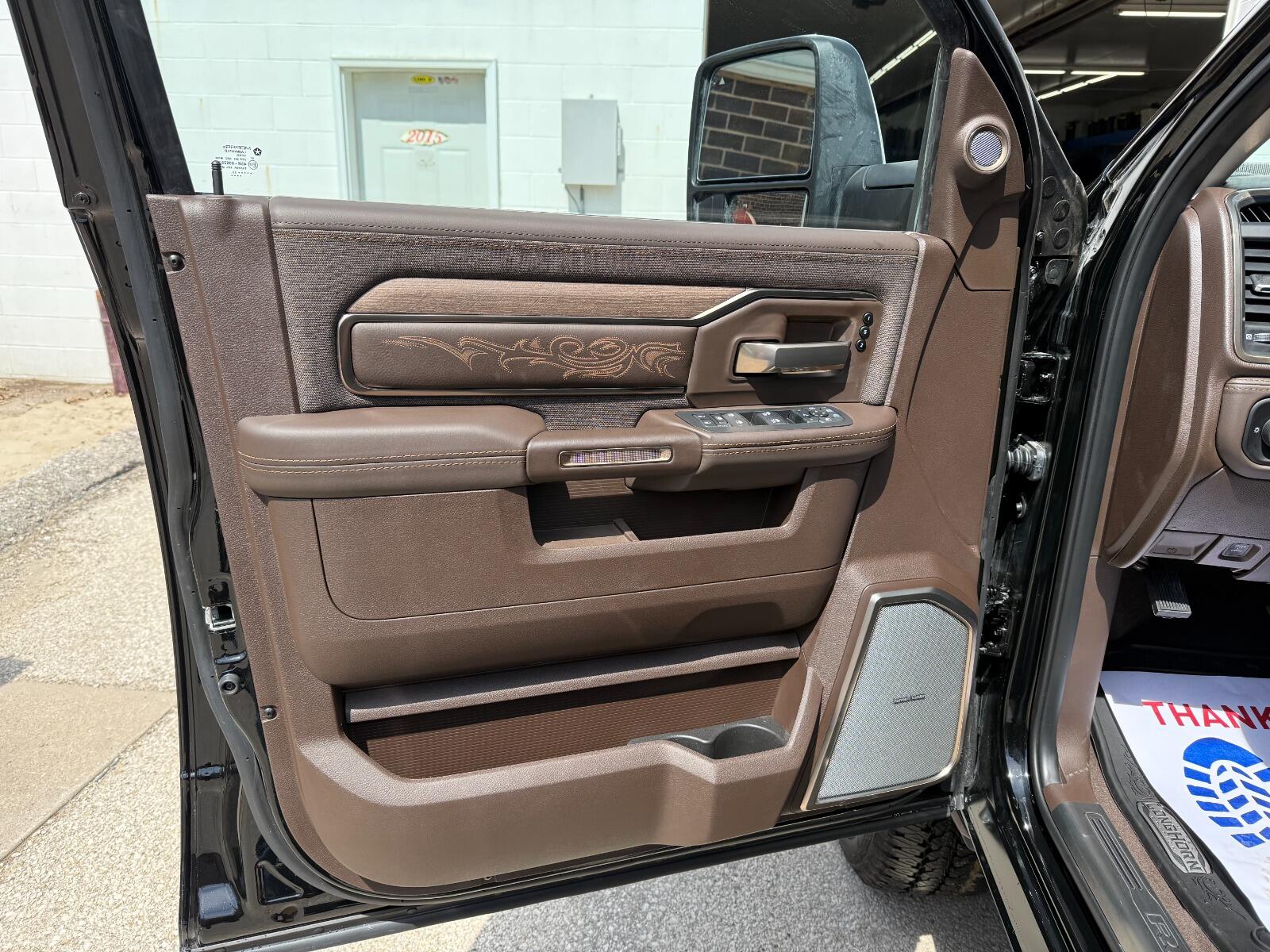2025 RAM 2500 Limited - Photo 6