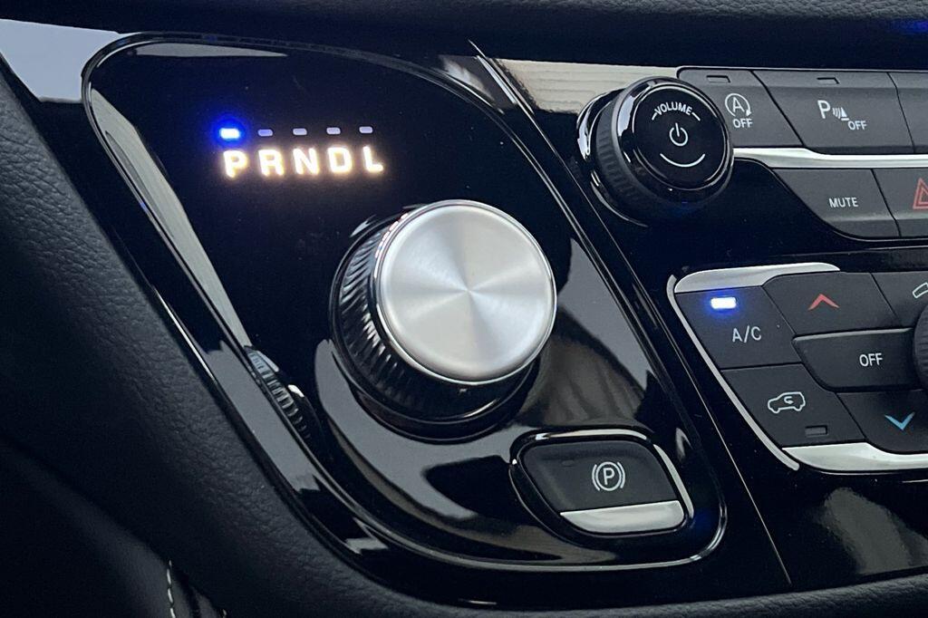 2026 Chrysler Pacifica Limited - Photo 24