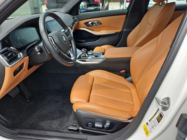 2022 BMW 3 Series 330i - Photo 22