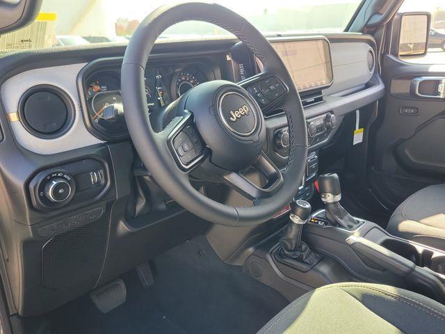 2026 Jeep Wrangler 4-Door Willys - Photo 15