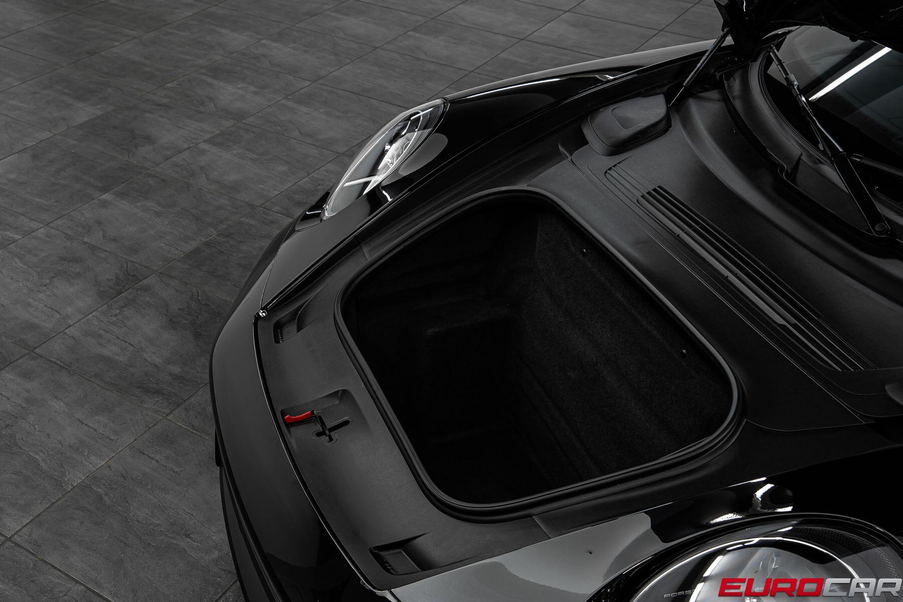 2025 Porsche 911 Turbo *POWER SPORT SEATS * FRONT LIFT*Image 10