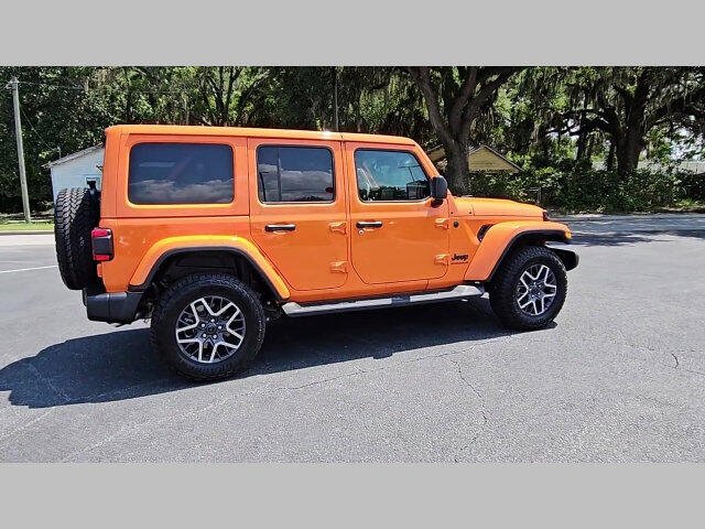 2025 Jeep Wrangler 4-Door Sahara - Photo 34