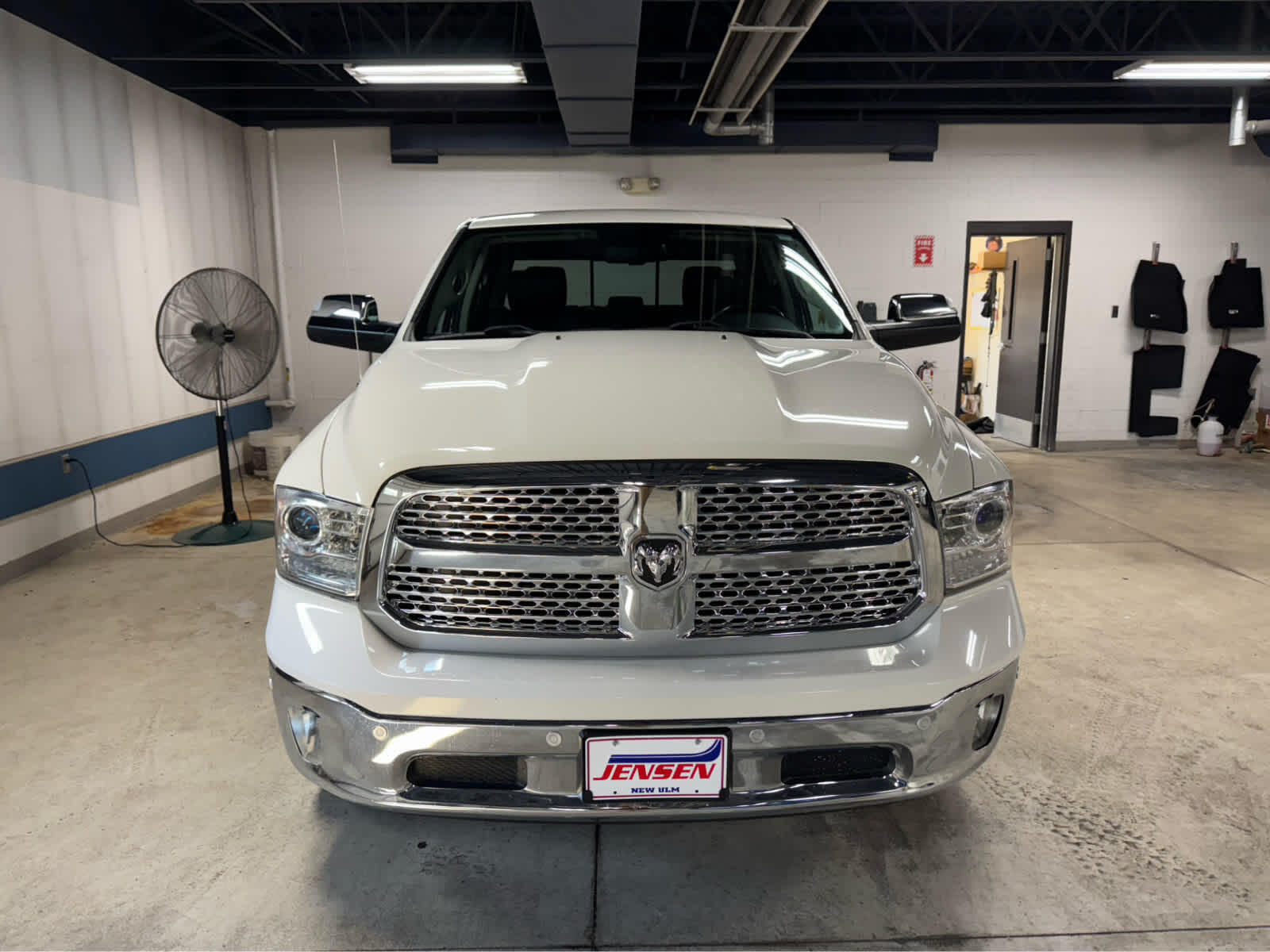 Used 2017 RAM Ram 1500 Pickup Laramie with VIN 1C6RR7NT2HS539378 for sale in New Ulm, Minnesota