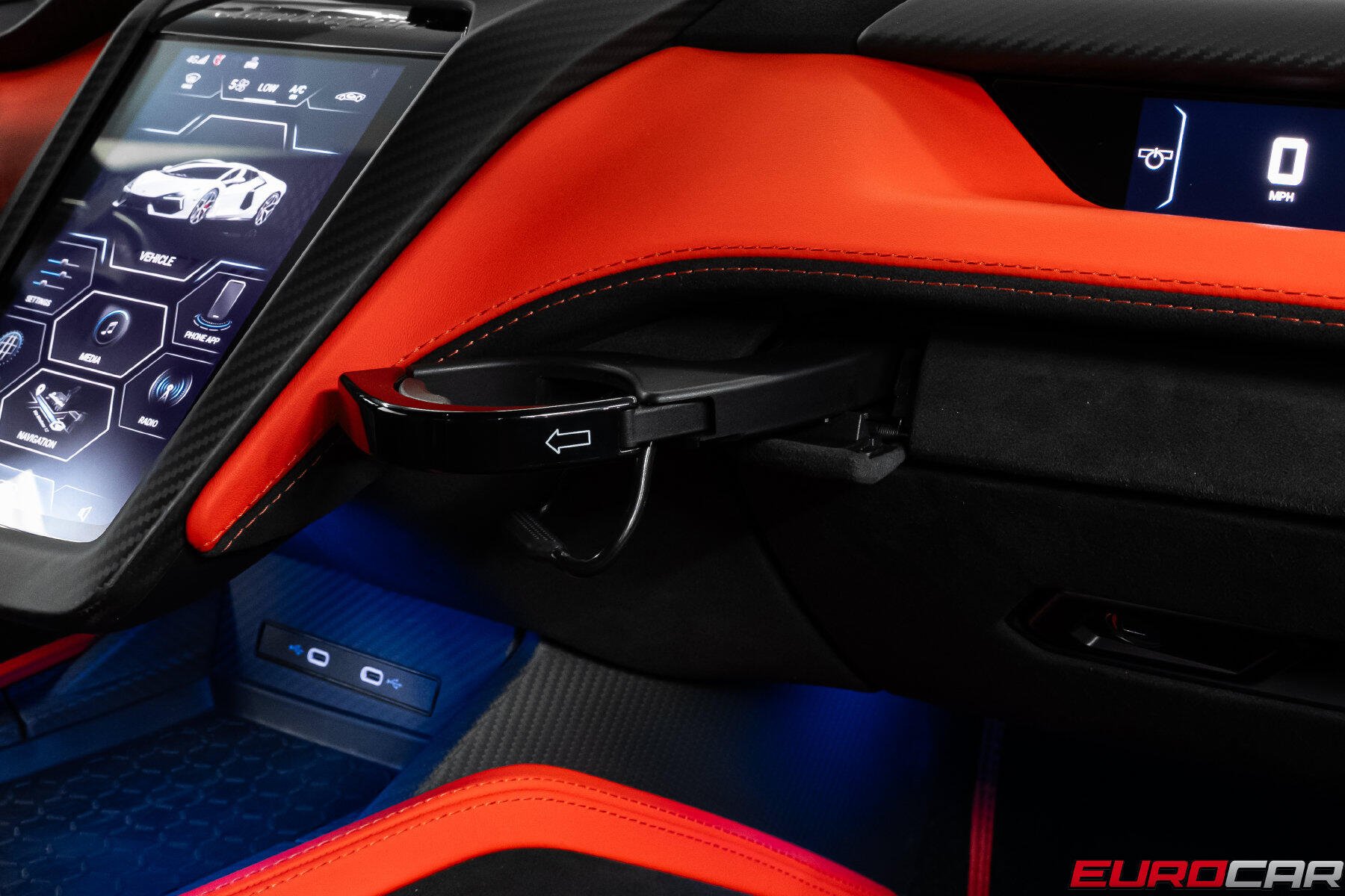 2025 Lamborghini Revuelto *HUGE CARBON OPTIONS * PASSENGER DISPLAY*Image 40