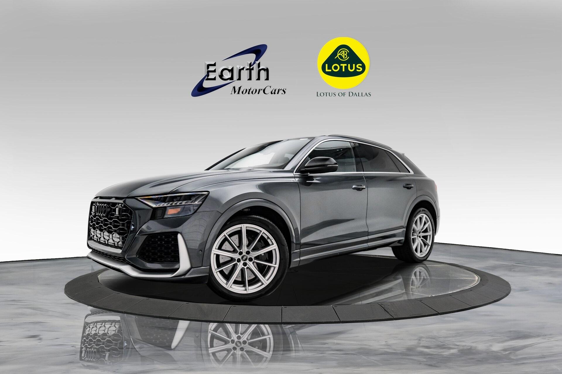 2022 Audi RS Q8 Base's photo