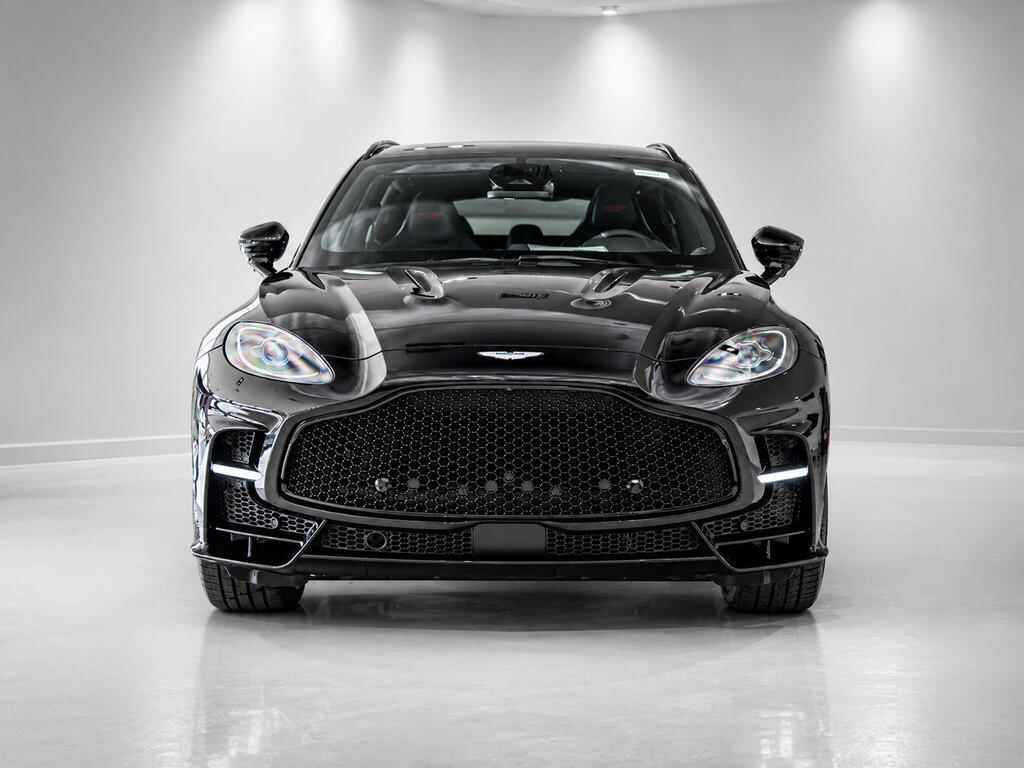 2026 Aston Martin DBX