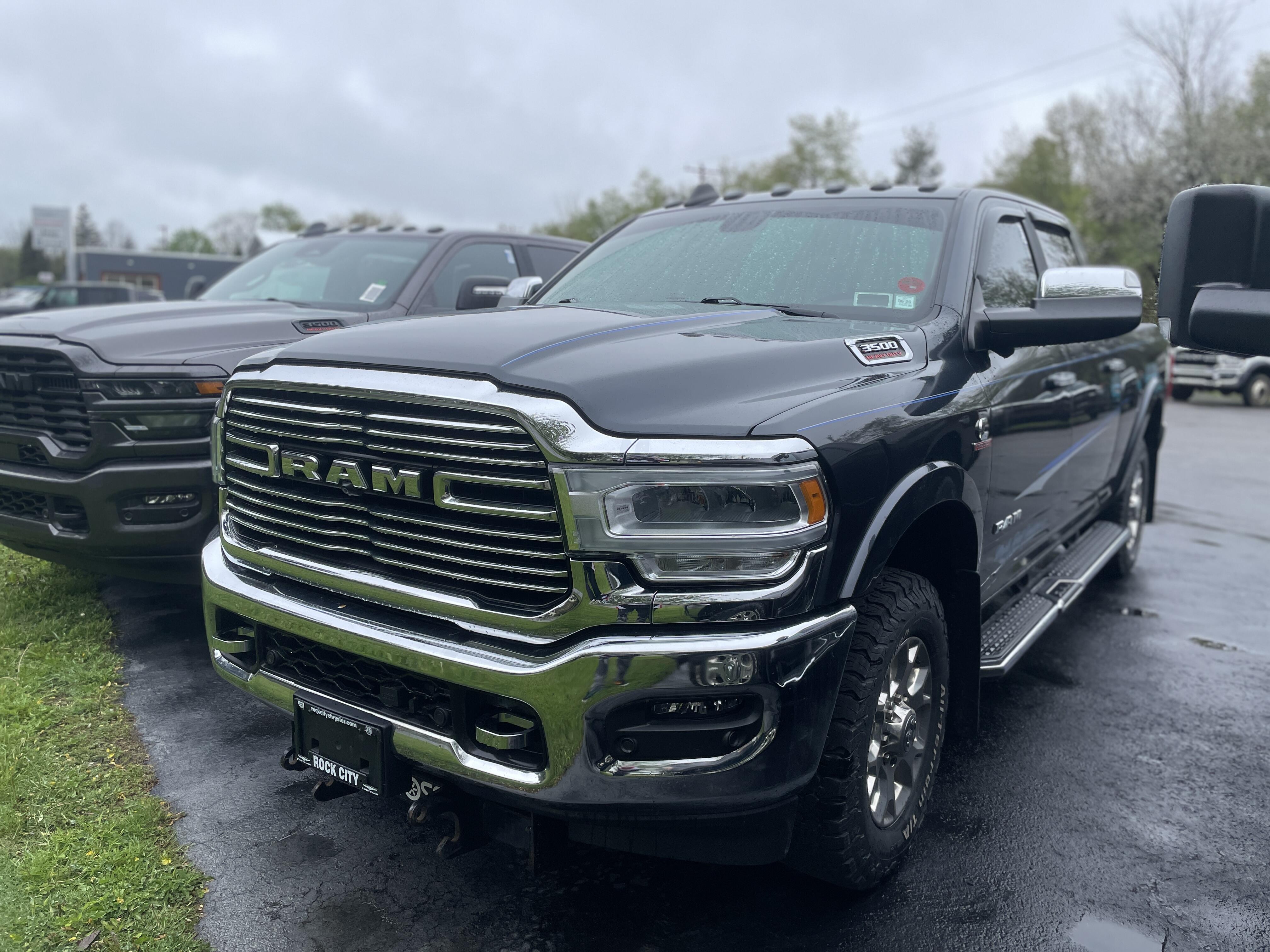 2022 RAM 3500 Laramie 4X4 Crew Cab SWB's photo
