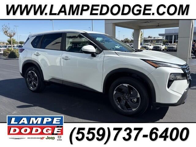 Used 2025 Nissan Rogue SV with VIN 5N1BT3BA9SC828536 for sale in Visalia, CA