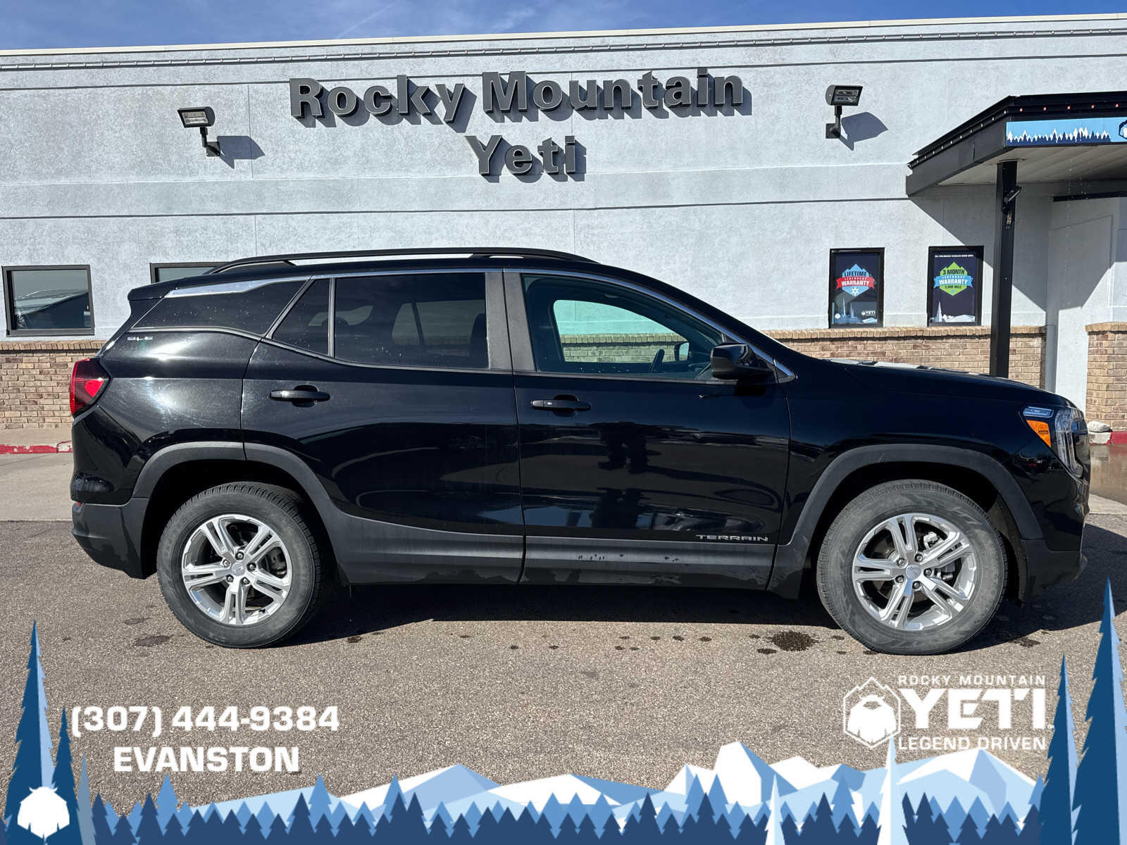 Used 2022 GMC Terrain SLE with VIN 3GKALTEV8NL129040 for sale in Jackson, WY