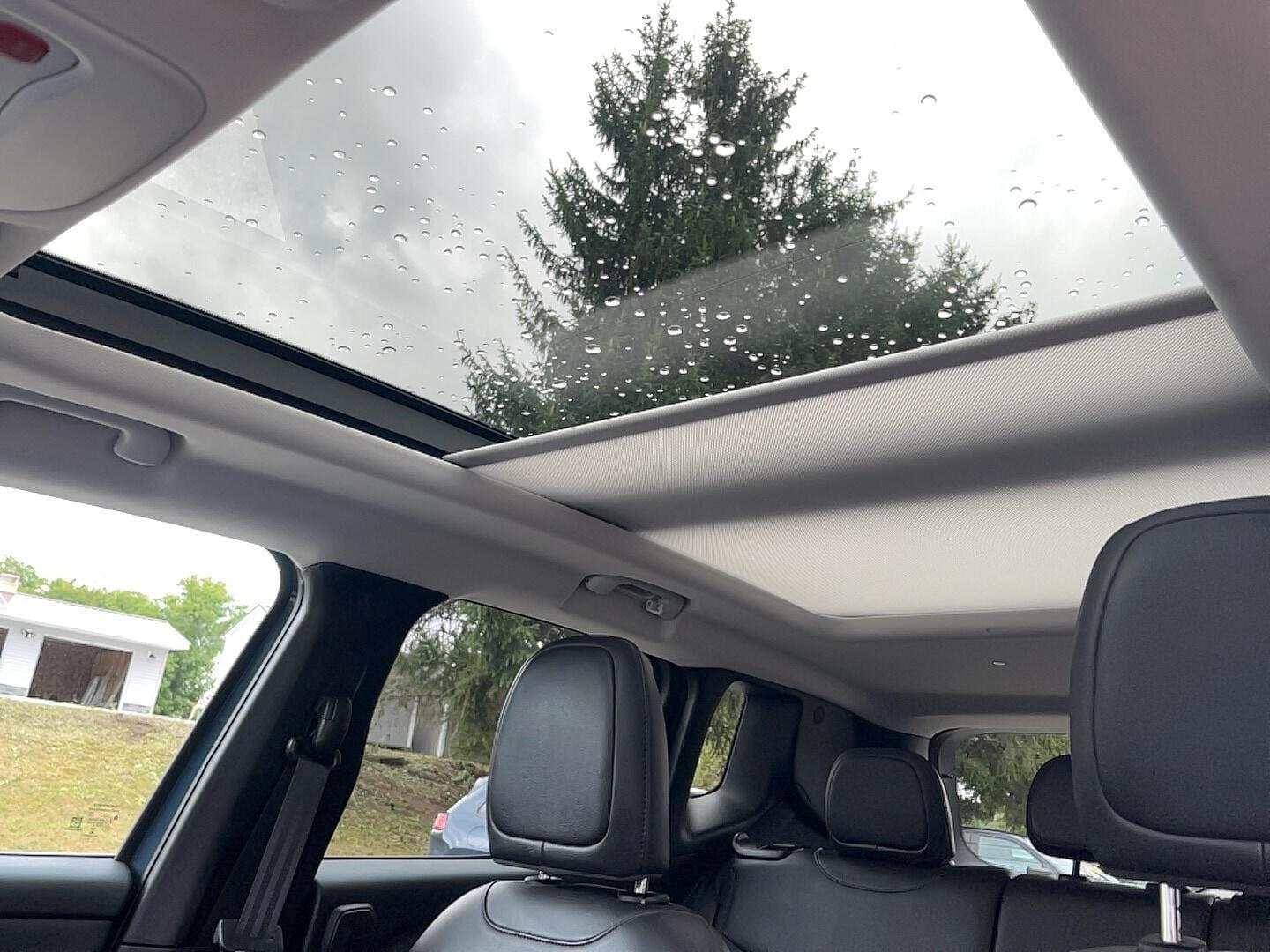 2021 Jeep Renegade Limited - Photo 16