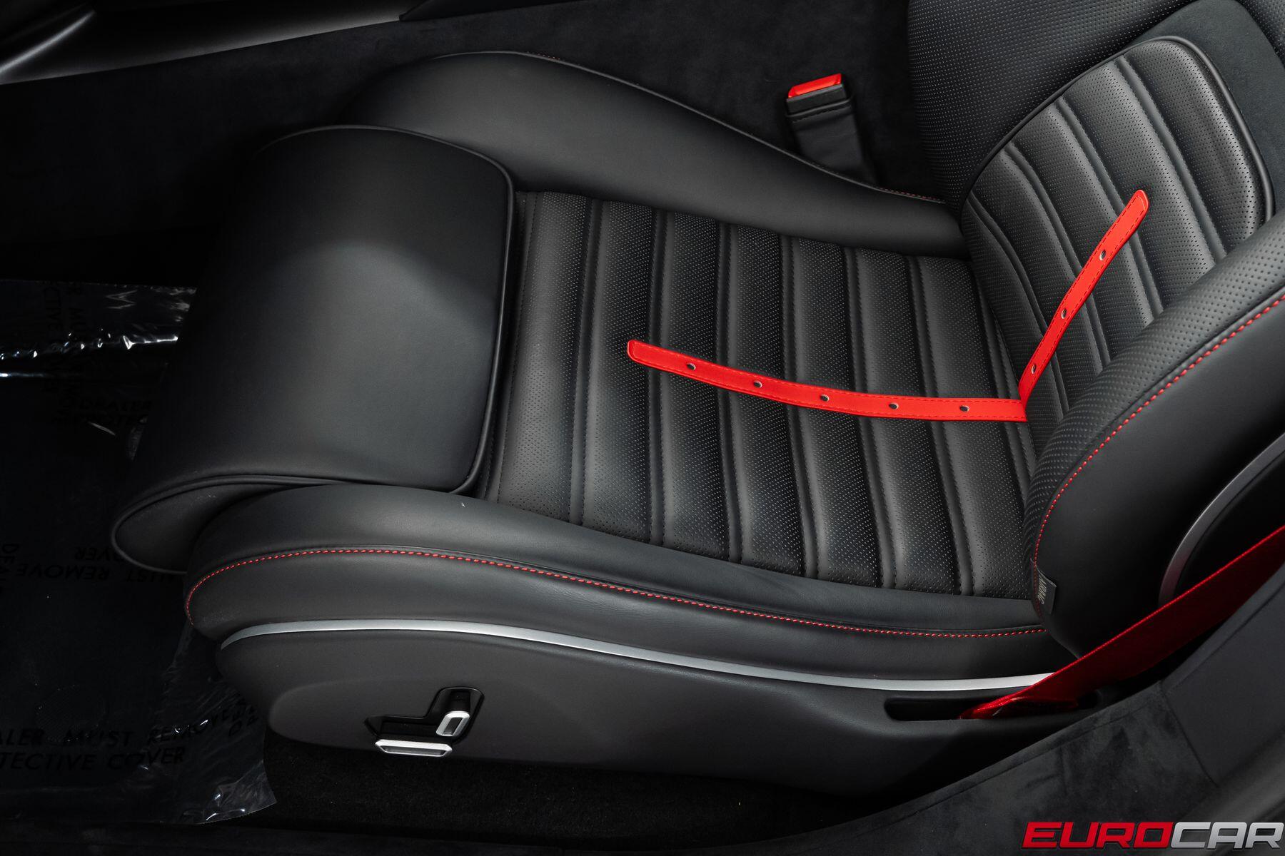 2025 Ferrari Purosangue *HUGE CARBON EXTERIOR OPTIONS * PANORAMIC SUNROOF*Image 51