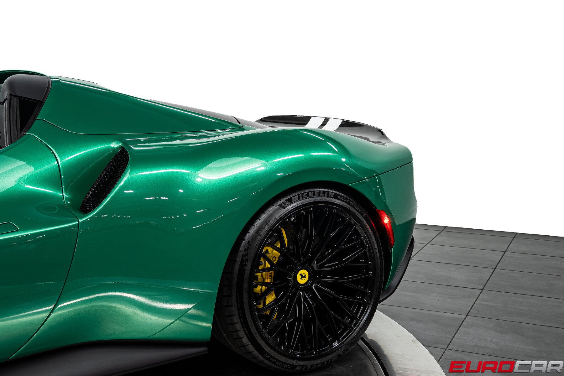 2024 Ferrari 296 GTS *GREEN WRAP * CUSTOM AL13 WHEELS*Image 18