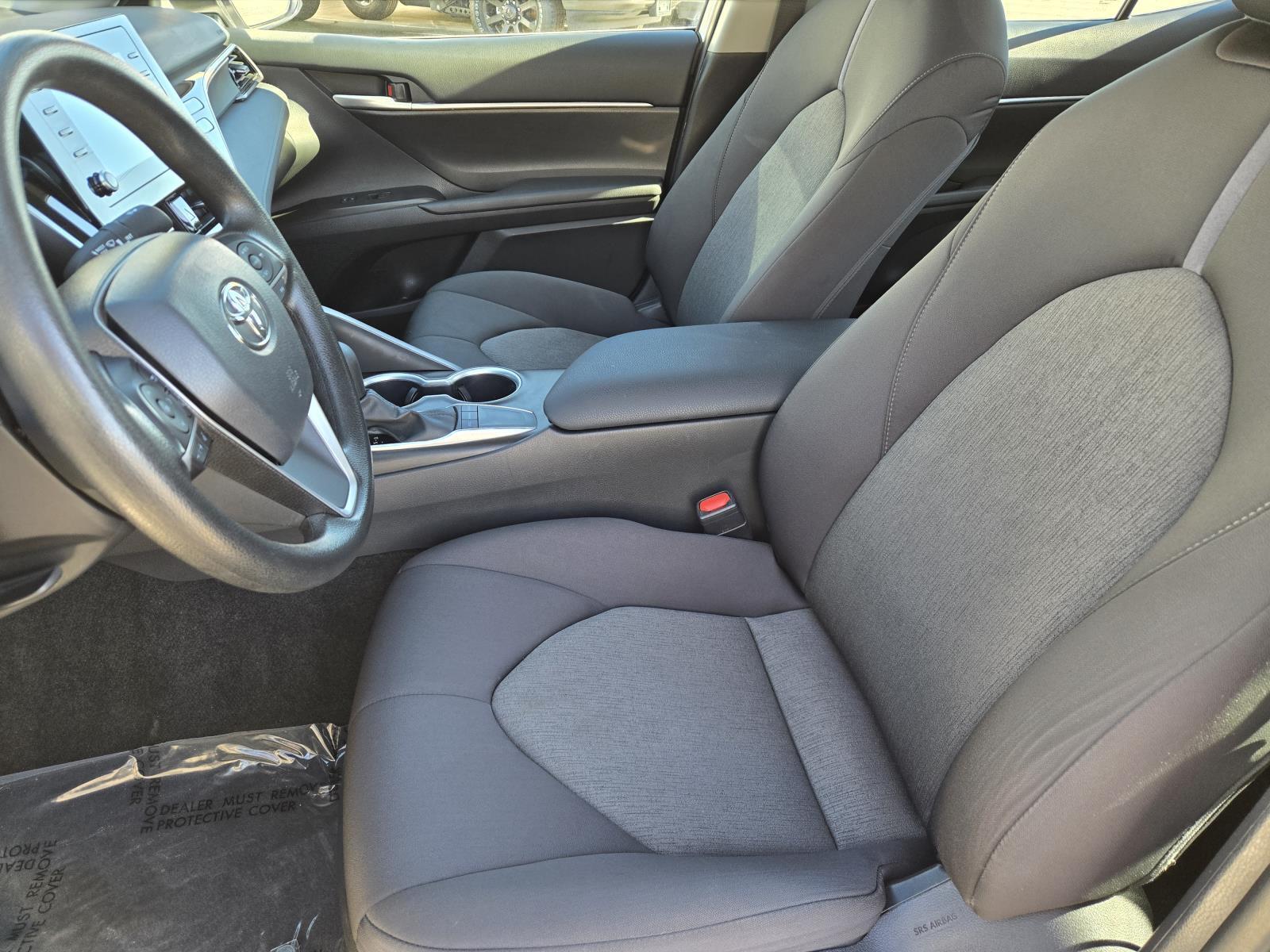 2024 Toyota Camry LE - Photo 20