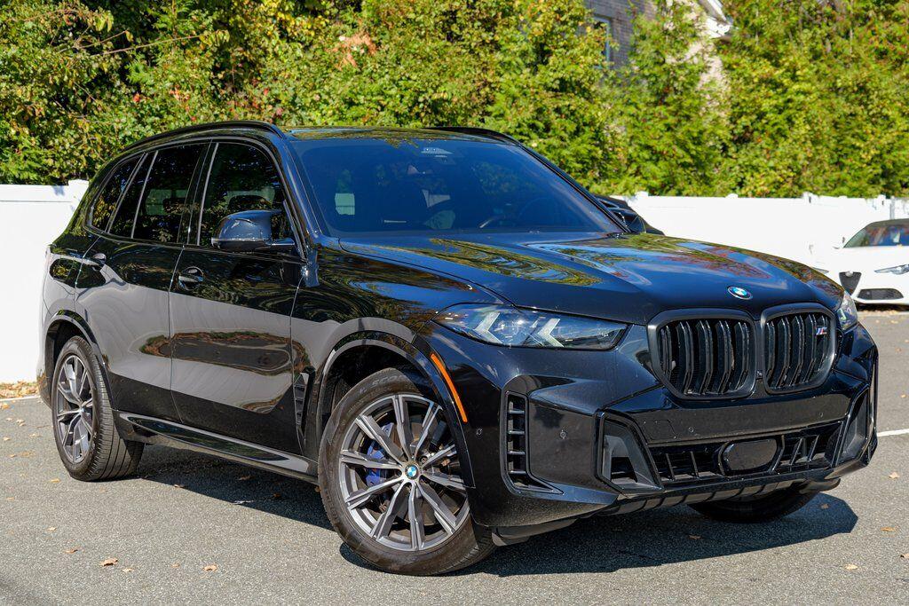 2024 BMW X5 M60i's photo