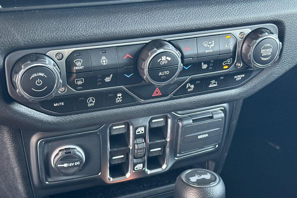 2025 Jeep Wrangler 4-Door Sport S - Photo 20