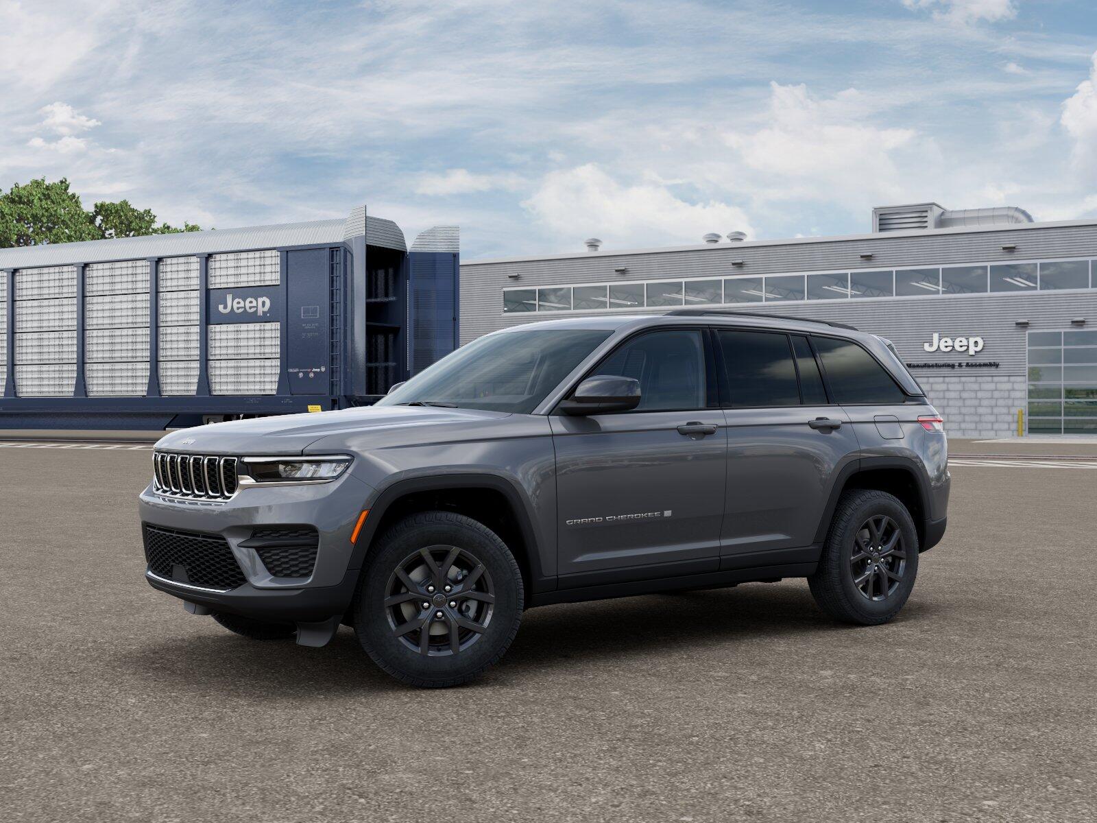 2027 Jeep Grand Cherokee Grand Cherokee Laredo X 4x4