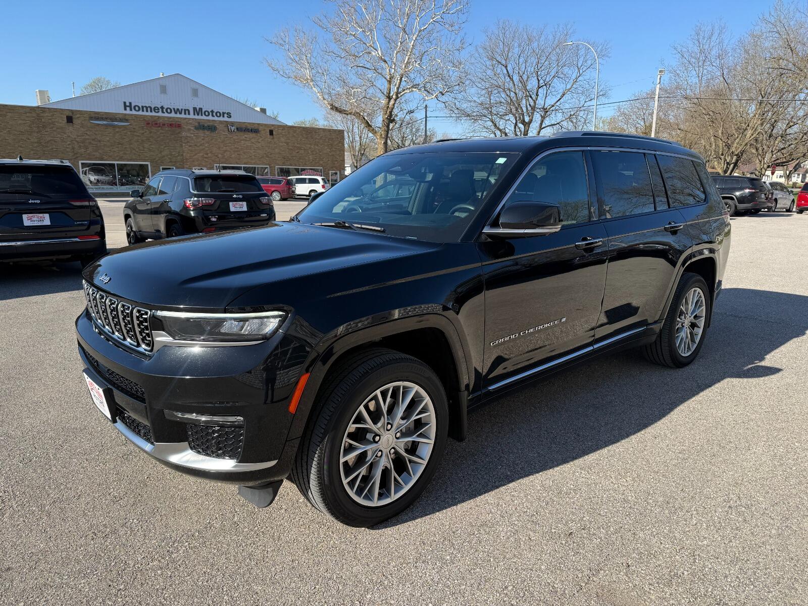 2022 Jeep Grand Cherokee L Summit 4x4's photo