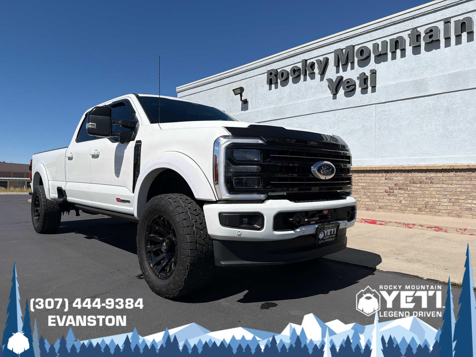 2025 Ford Super Duty F-350 SRW Pickup Platinum