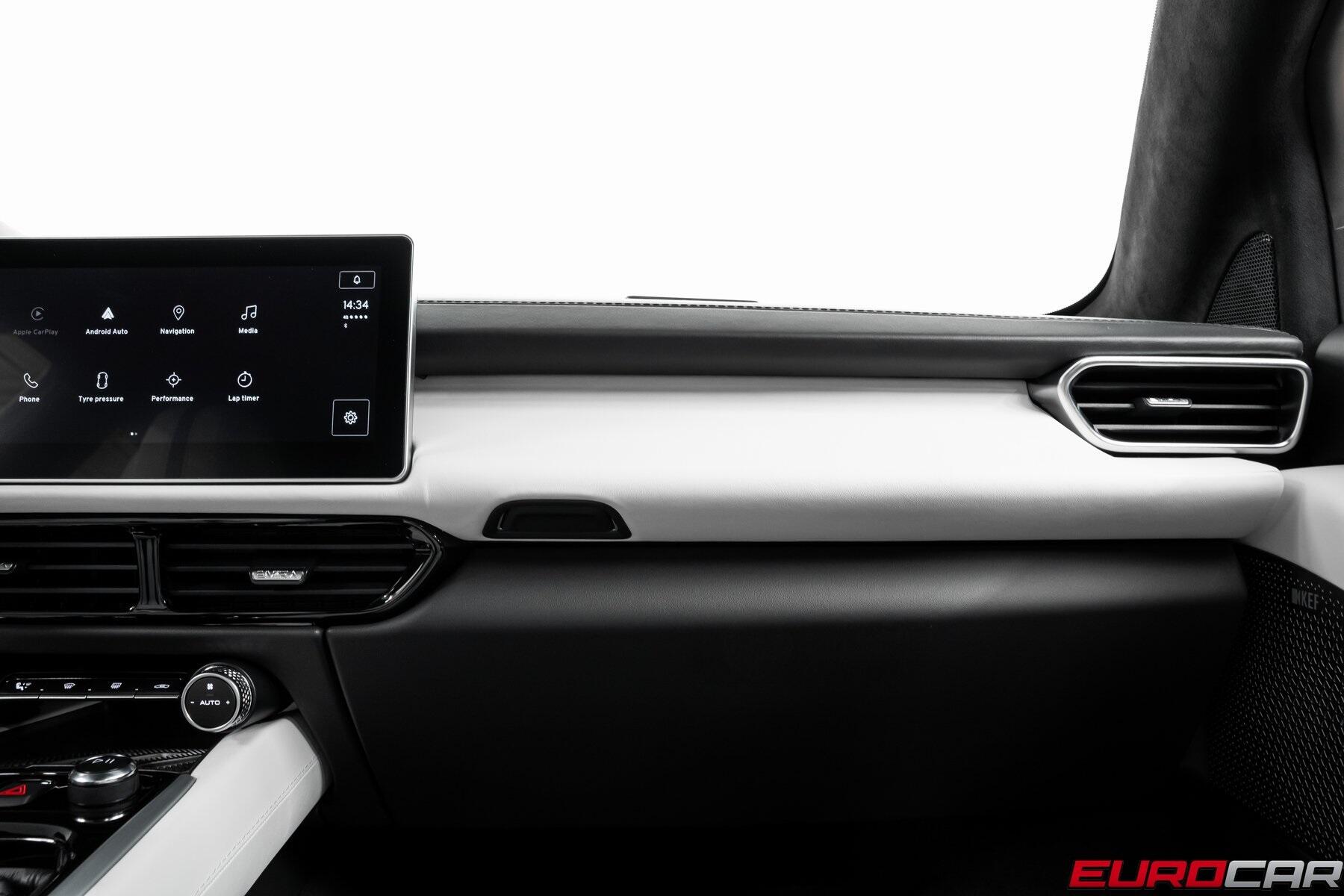 2025 Lotus Emira *6-SPEED MANUAL * NEW CAR*Image 37