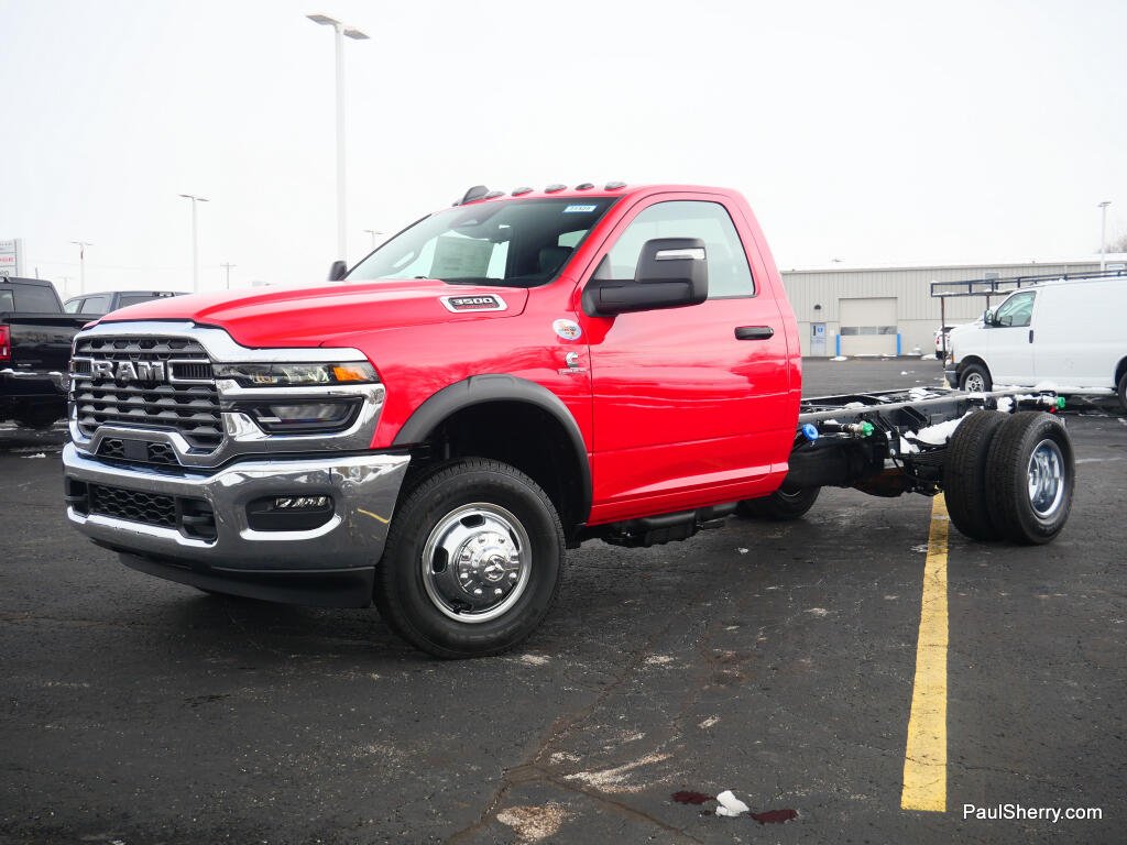 2026 RAM 3500 Chassis Tradesman - Photo 7