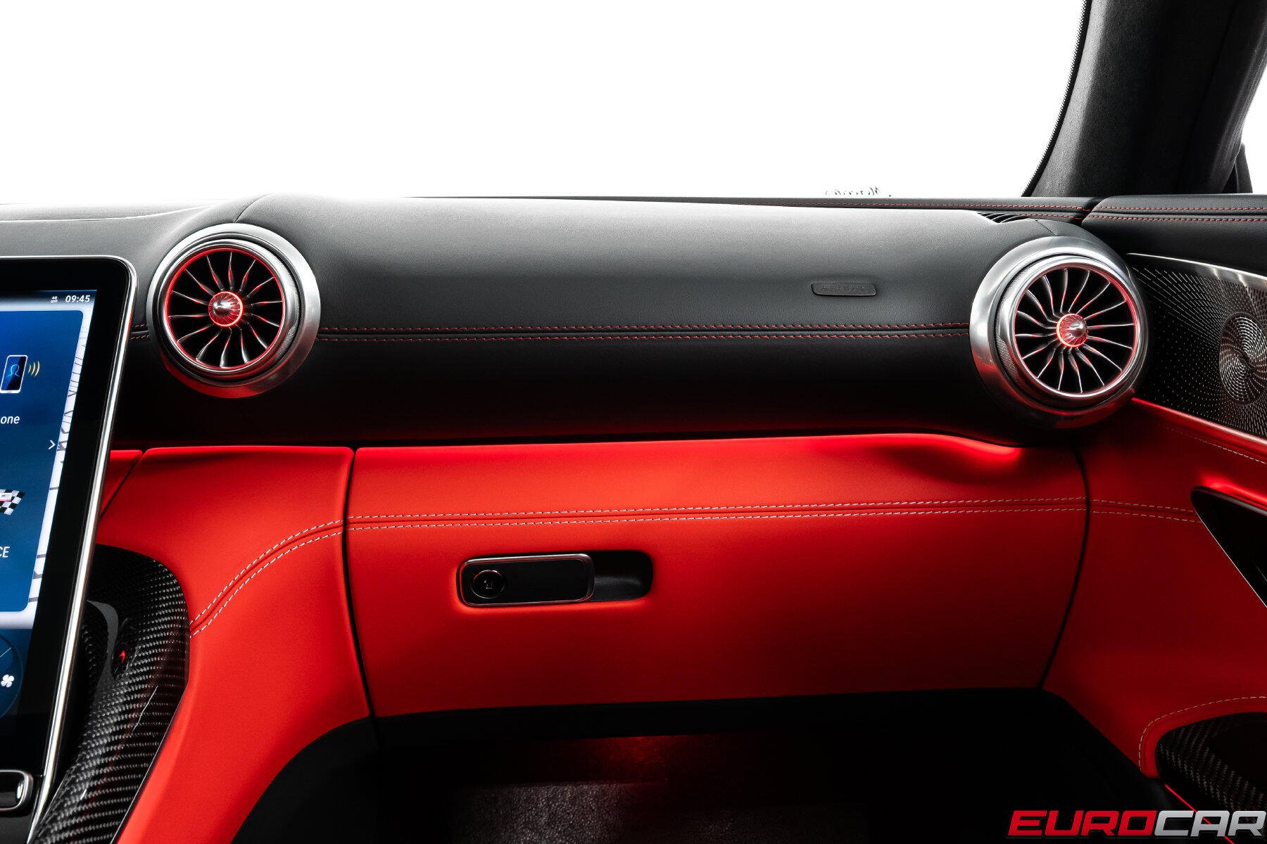 2025 Mercedes-Benz AMG GT 63 *CARBON INTERIOR TRIM * FIXED PANORAMIC SUNROOF*Image 32
