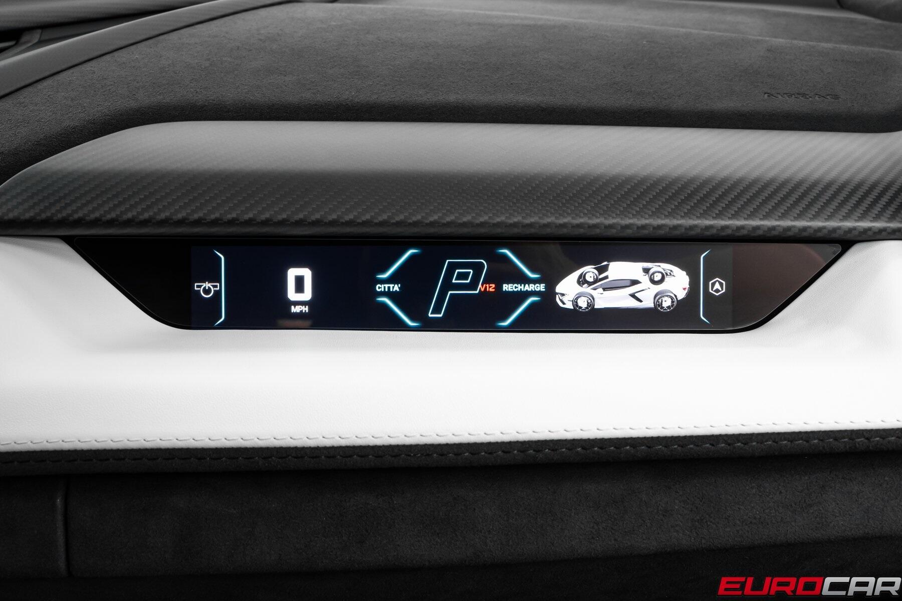 Used 2025 Lamborghini Revuelto *HIGH GLOSS STYLE PACKAGE * PASSENGER DISPLAY*Image 38