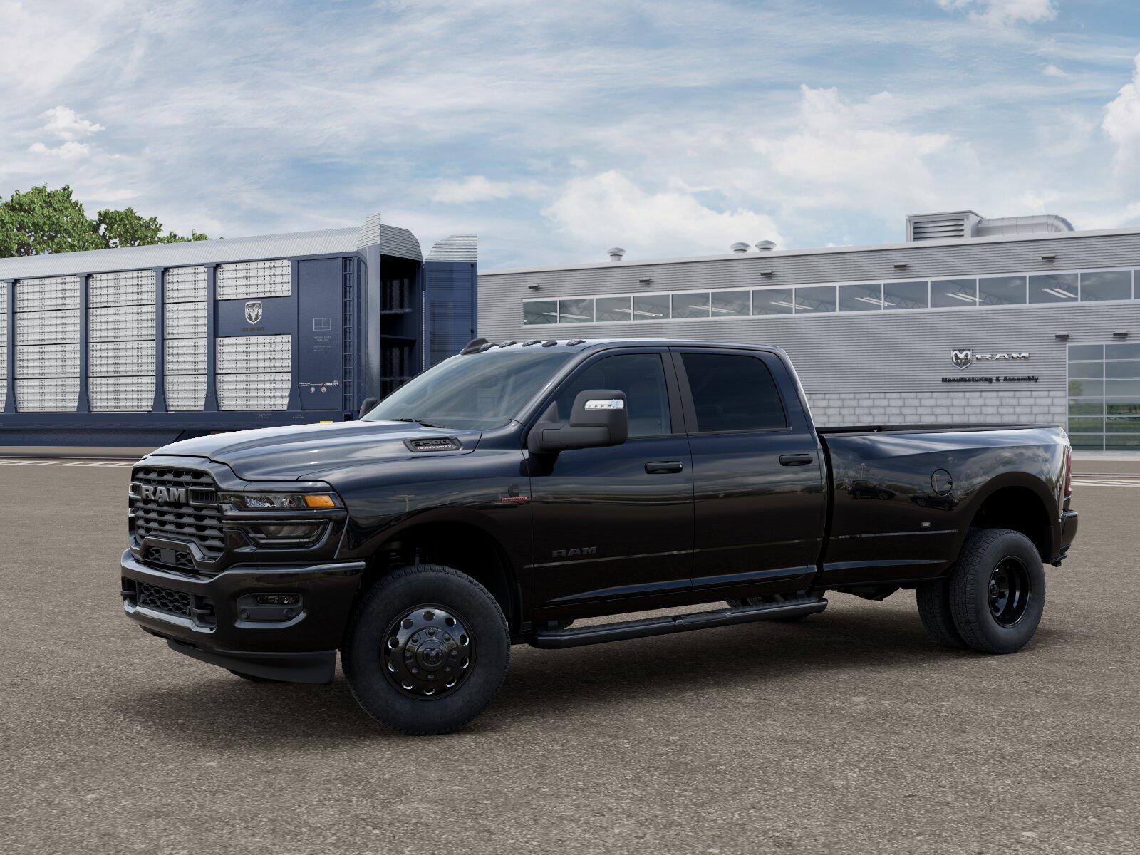 2027 RAM 3500 3500 Big Horn Crew Cab 4x4 8' Box