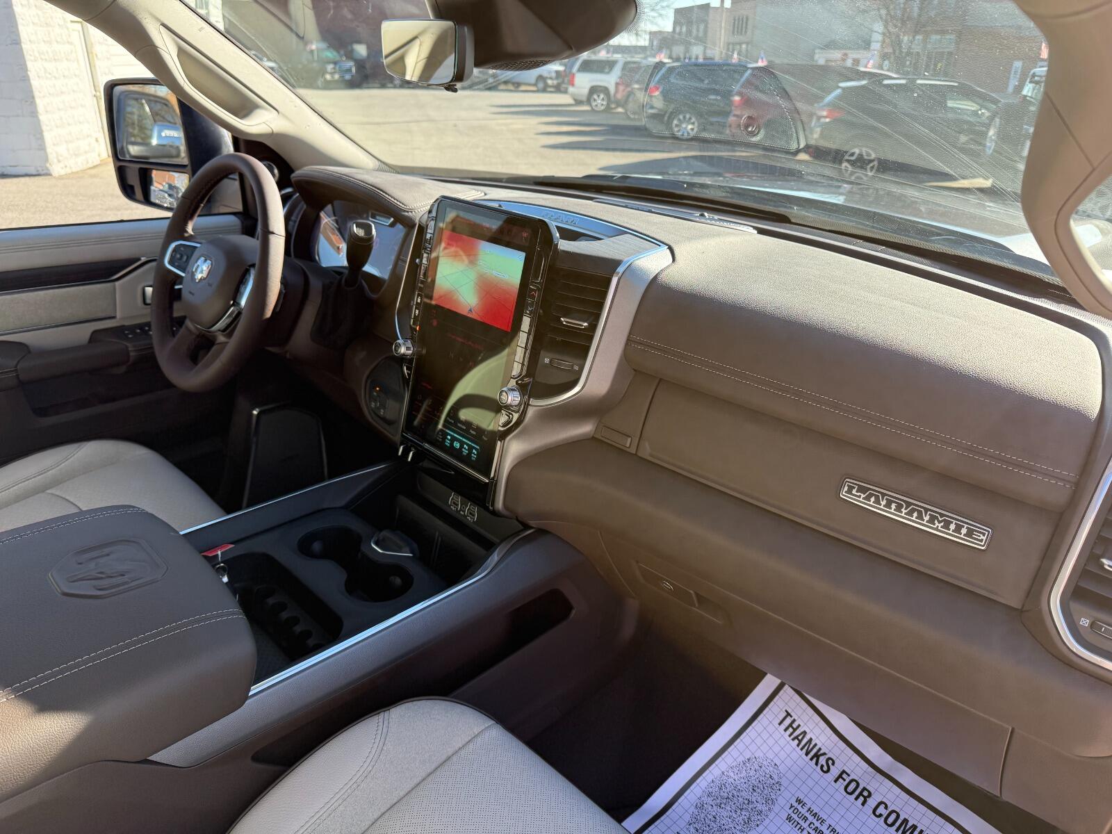 2026 RAM 2500 Laramie - Photo 15