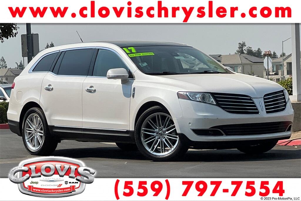 2017 Lincoln MKT Elite