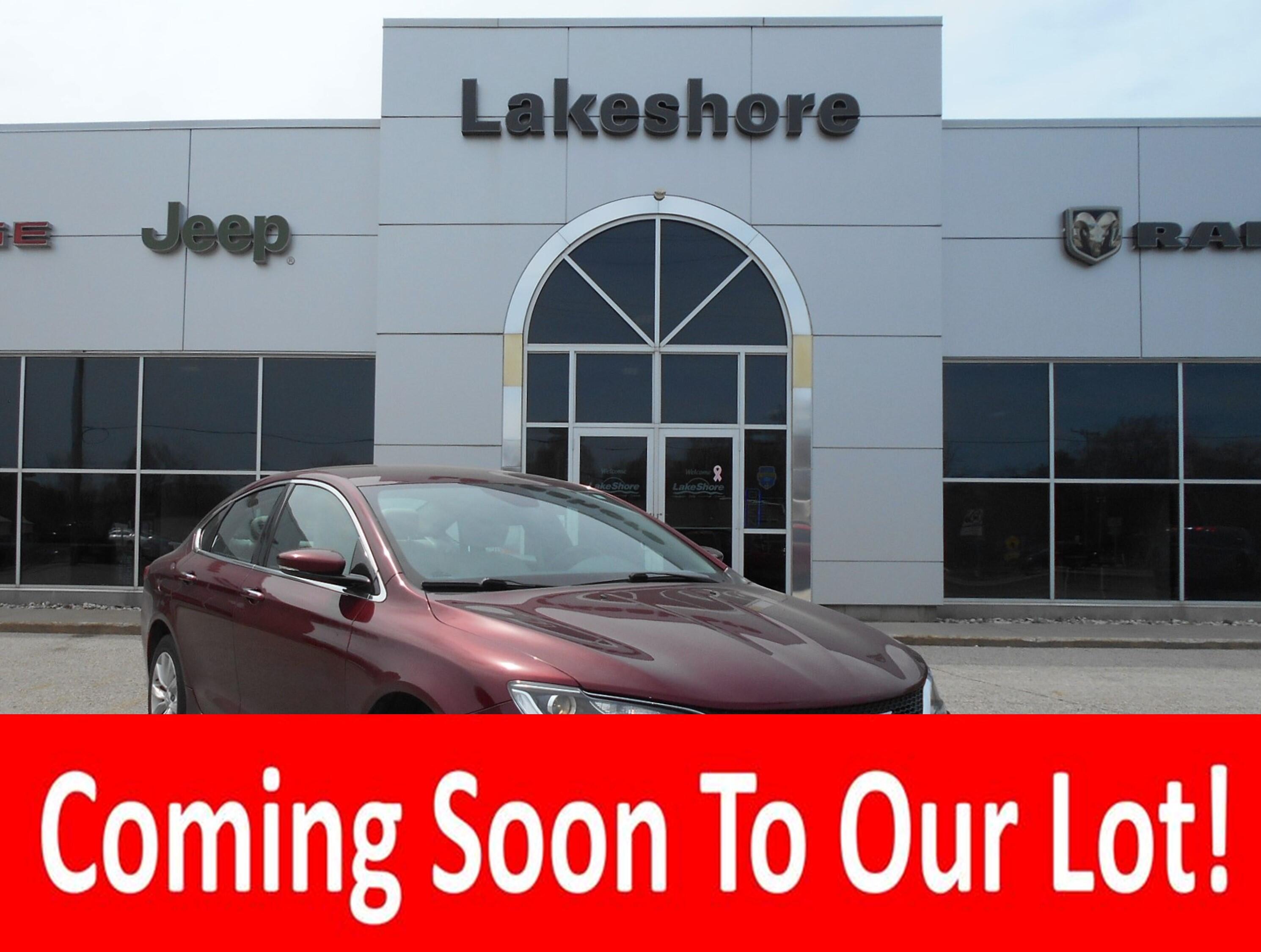 2015 Chrysler 200 C's photo