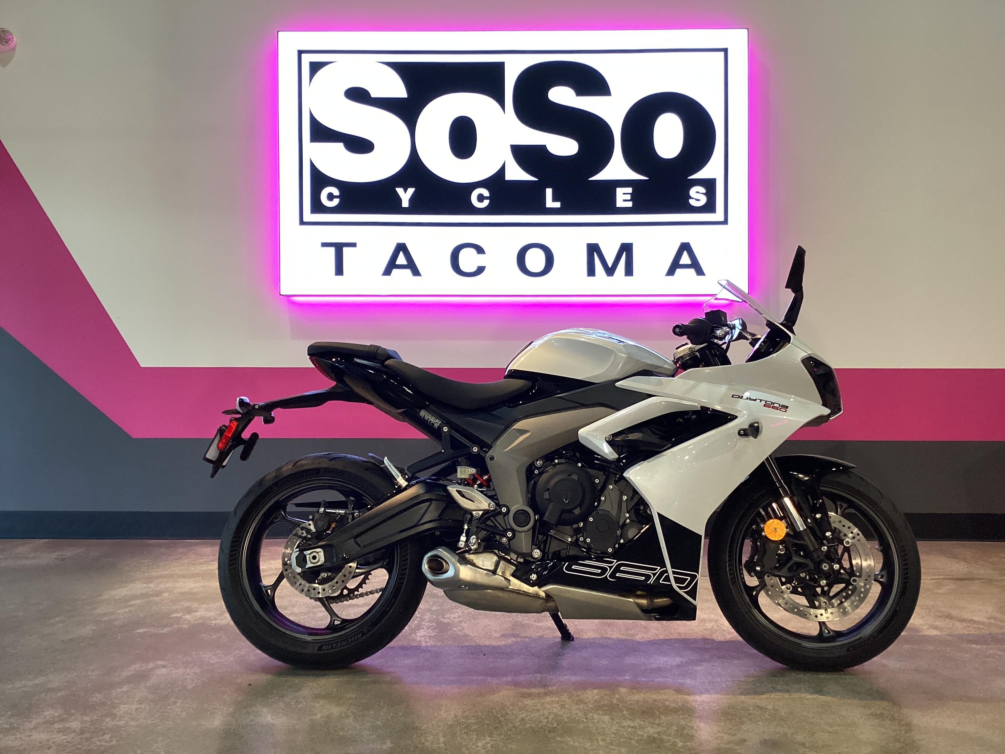 2025 Triumph DAYTONA 660