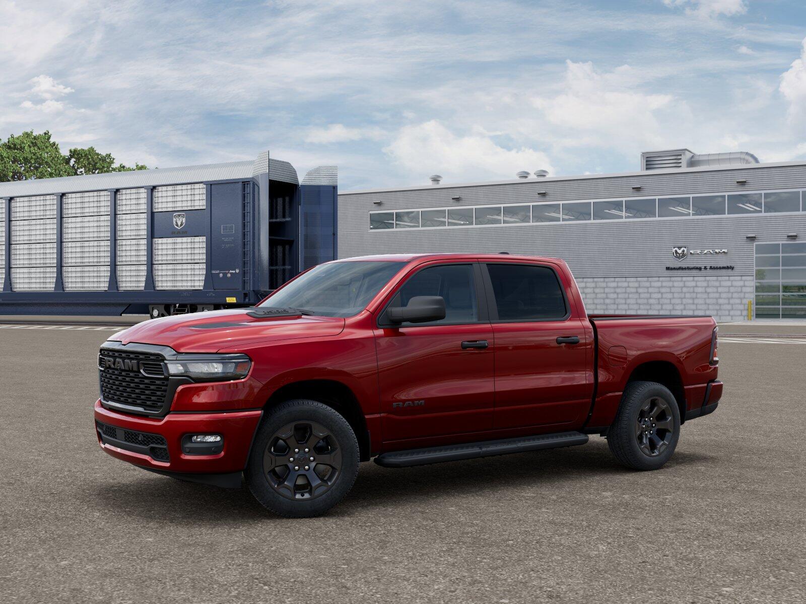 2026 RAM 1500 1500 Express Crew Cab 4x4 5'7' Box