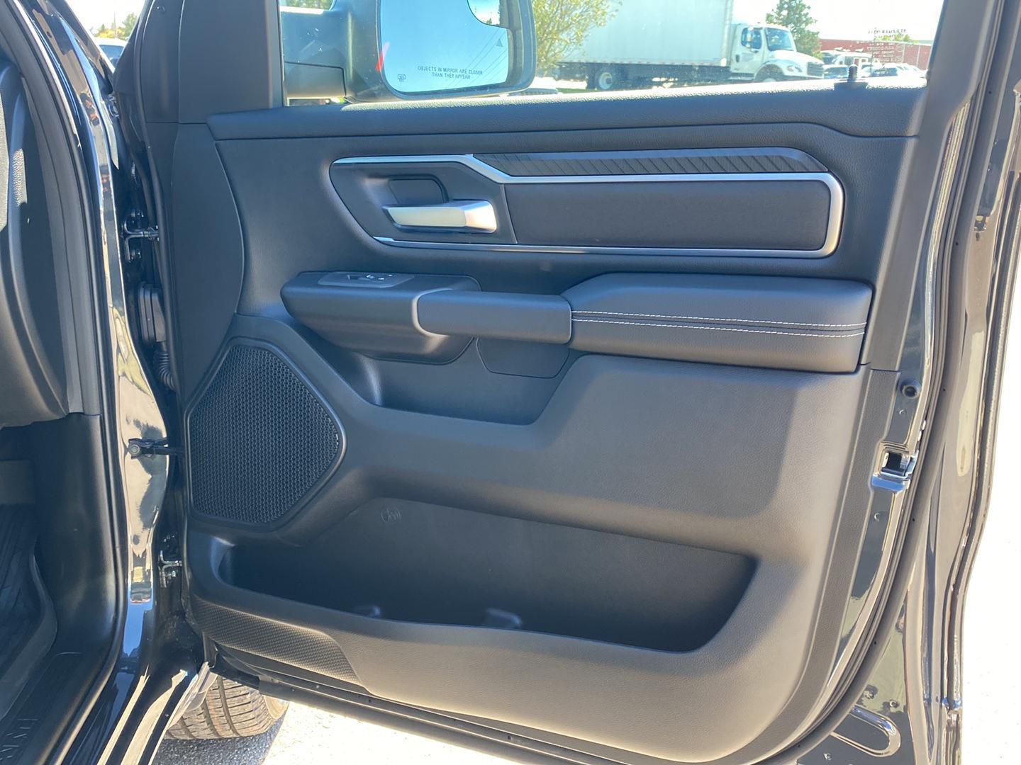 2026 RAM 1500 Big Horn/Lone Star - Photo 18