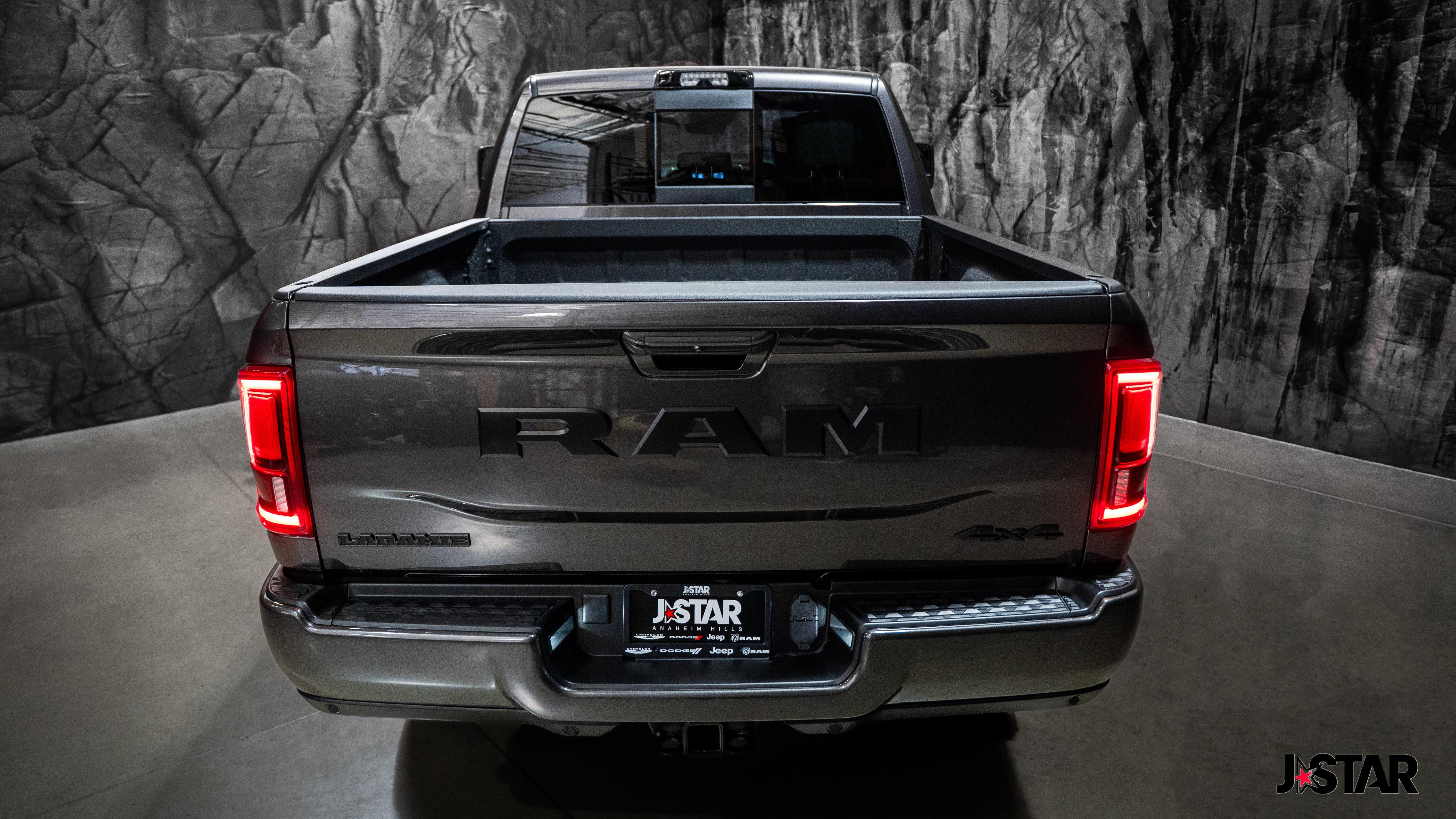 2025 RAM 2500 Laramie - Photo 23
