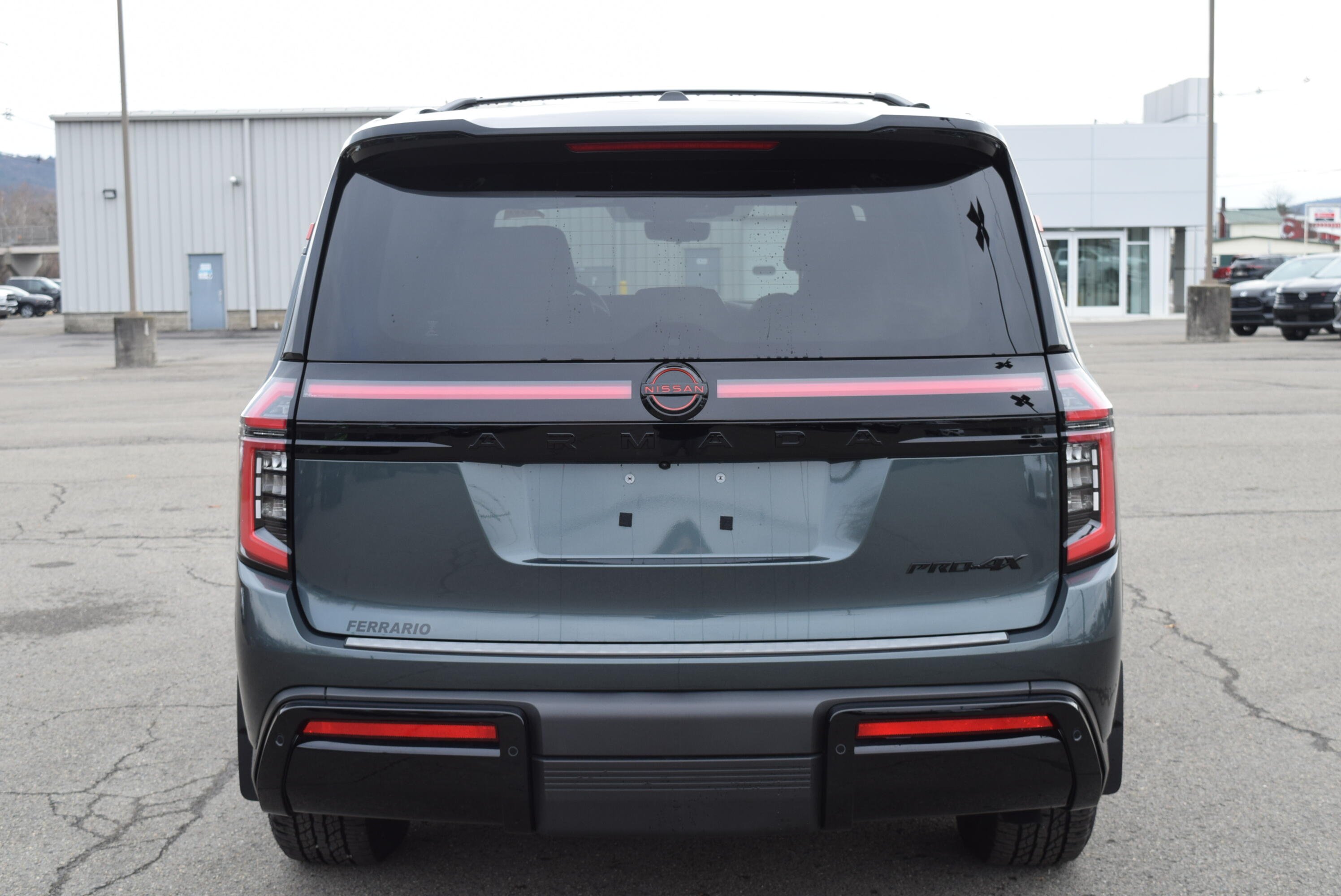 2025 Nissan Armada PRO-4X - Photo 7