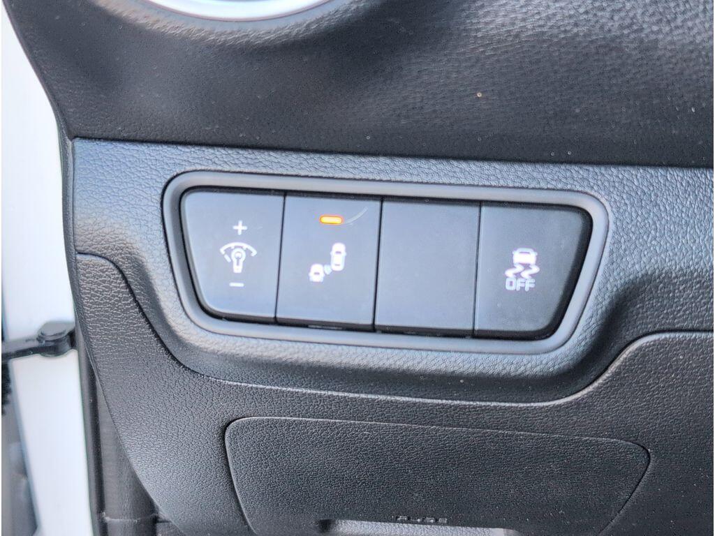 2024 Kia Forte LXS - Photo 26