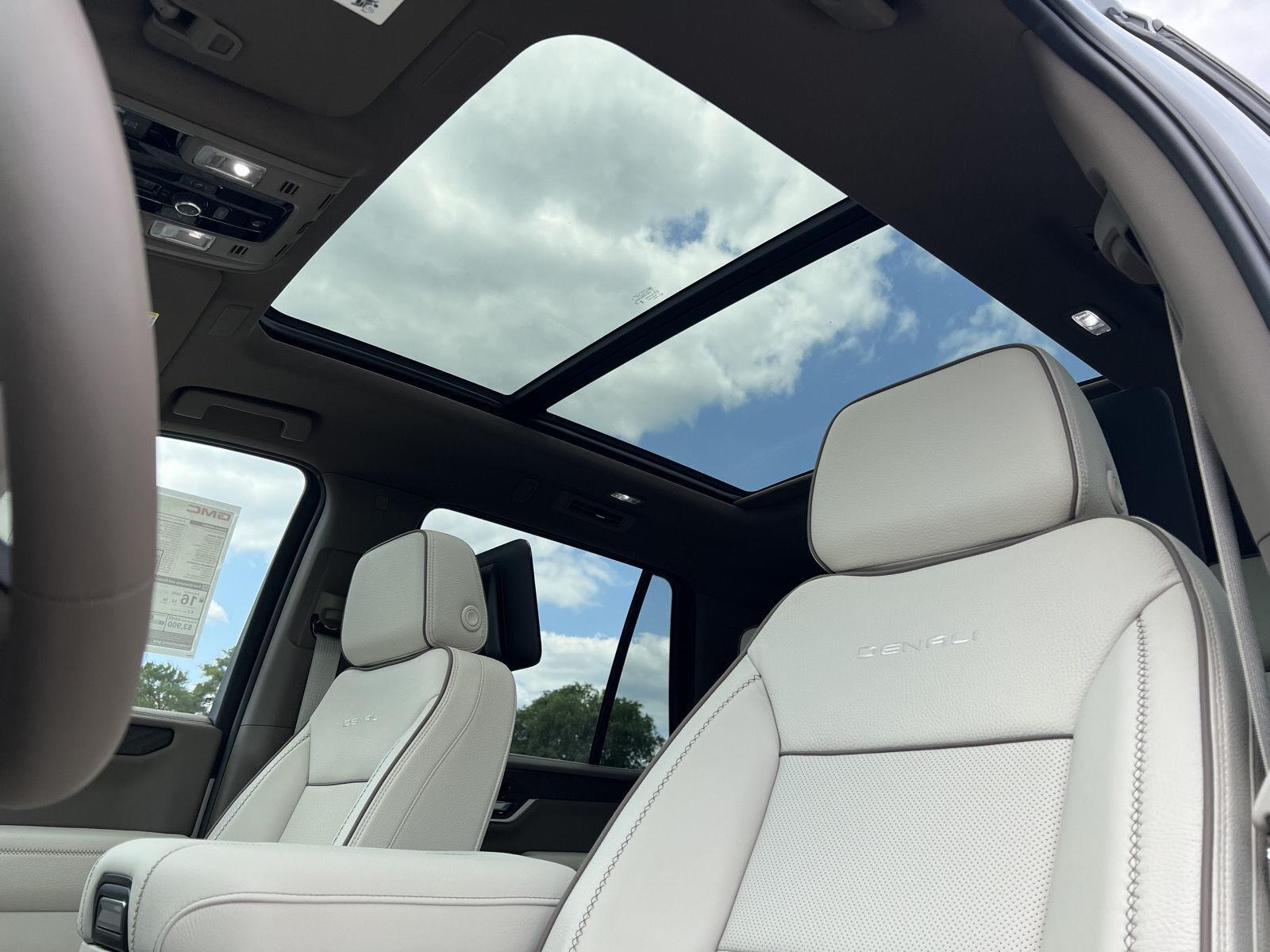 2026 GMC Yukon Denali - Photo 42
