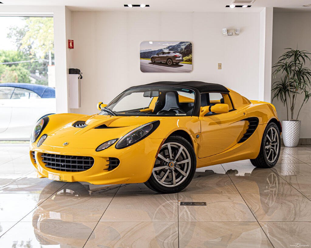 2005 Lotus Elise