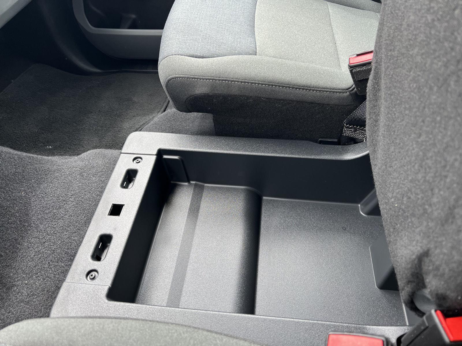 2025 Ford F-150 XLT - Photo 37